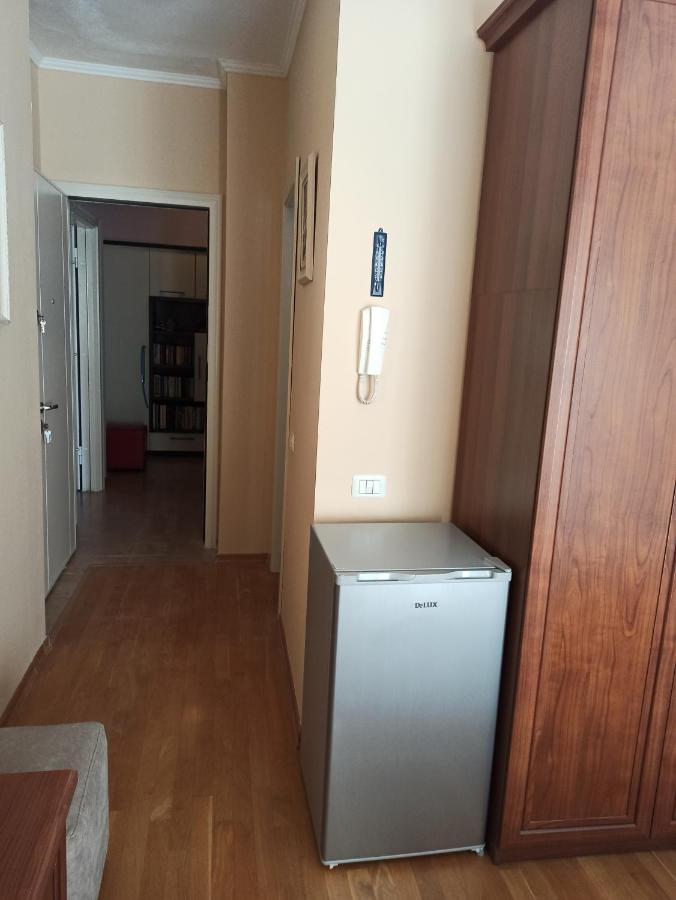 Home Sweet Rental Tiranë Ngoại thất bức ảnh